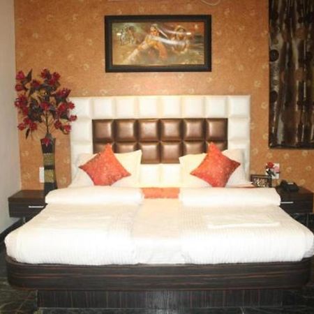Hotel Pink Pearl Raigarh Exterior foto