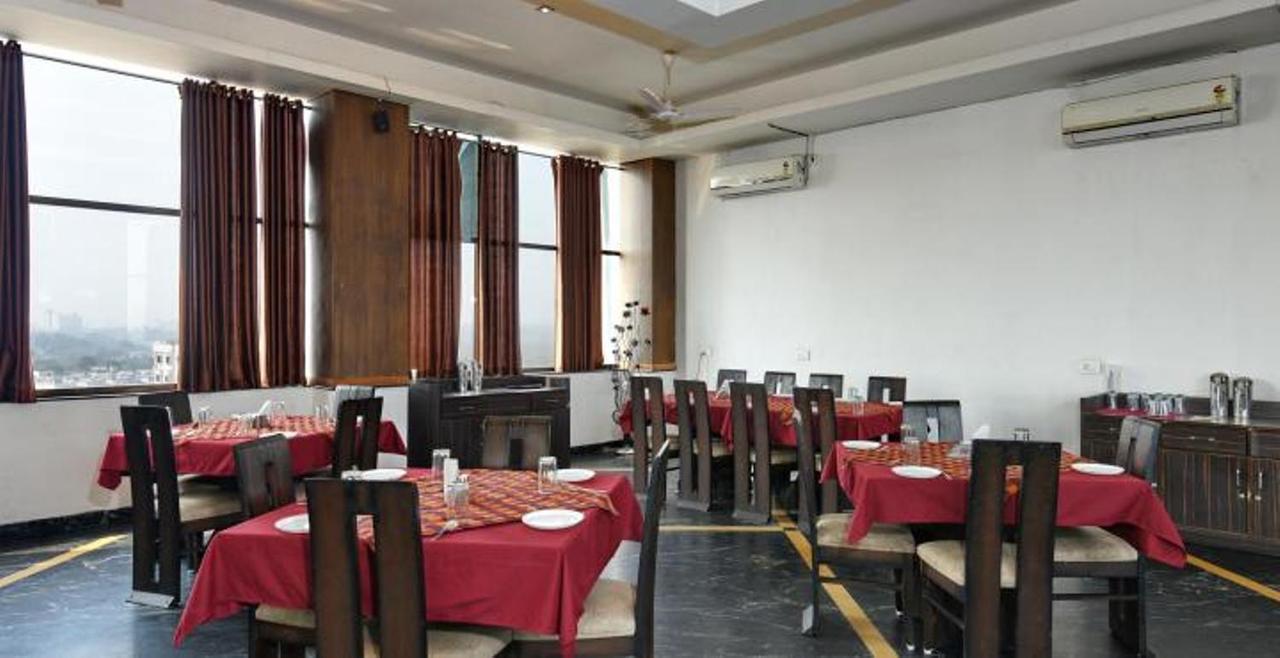 Hotel Pink Pearl Raigarh Exterior foto