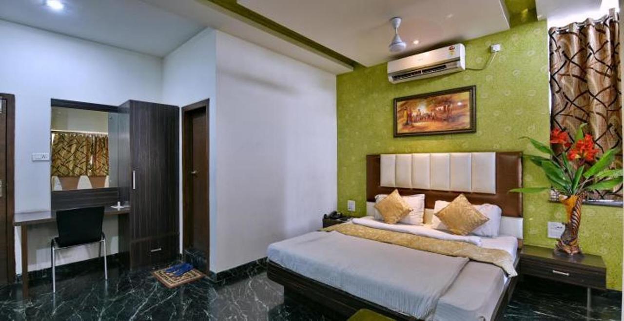 Hotel Pink Pearl Raigarh Exterior foto